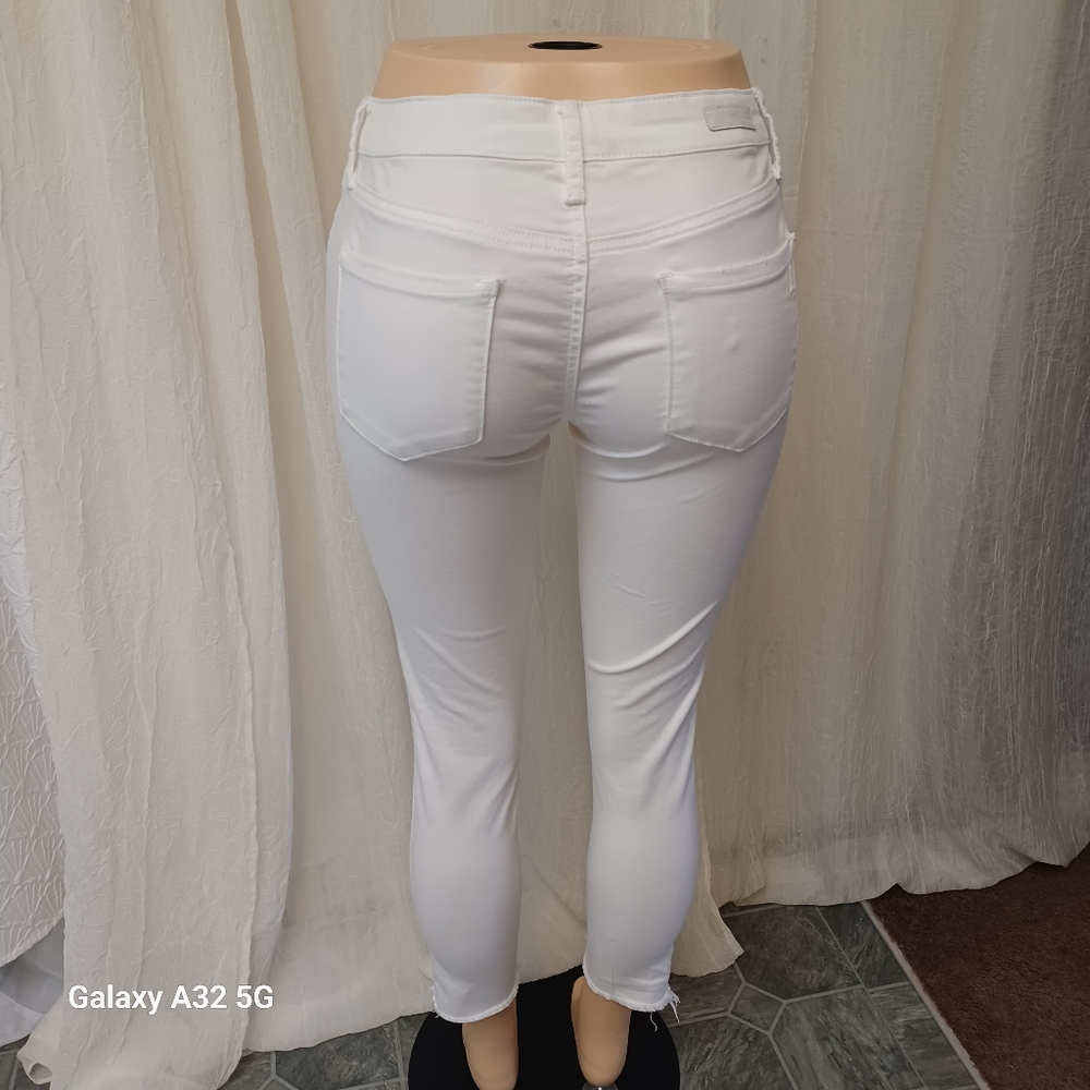Articles Of Society Women Size 26 White Ankle Cropped Jeans Pant - Picture 3 of 16